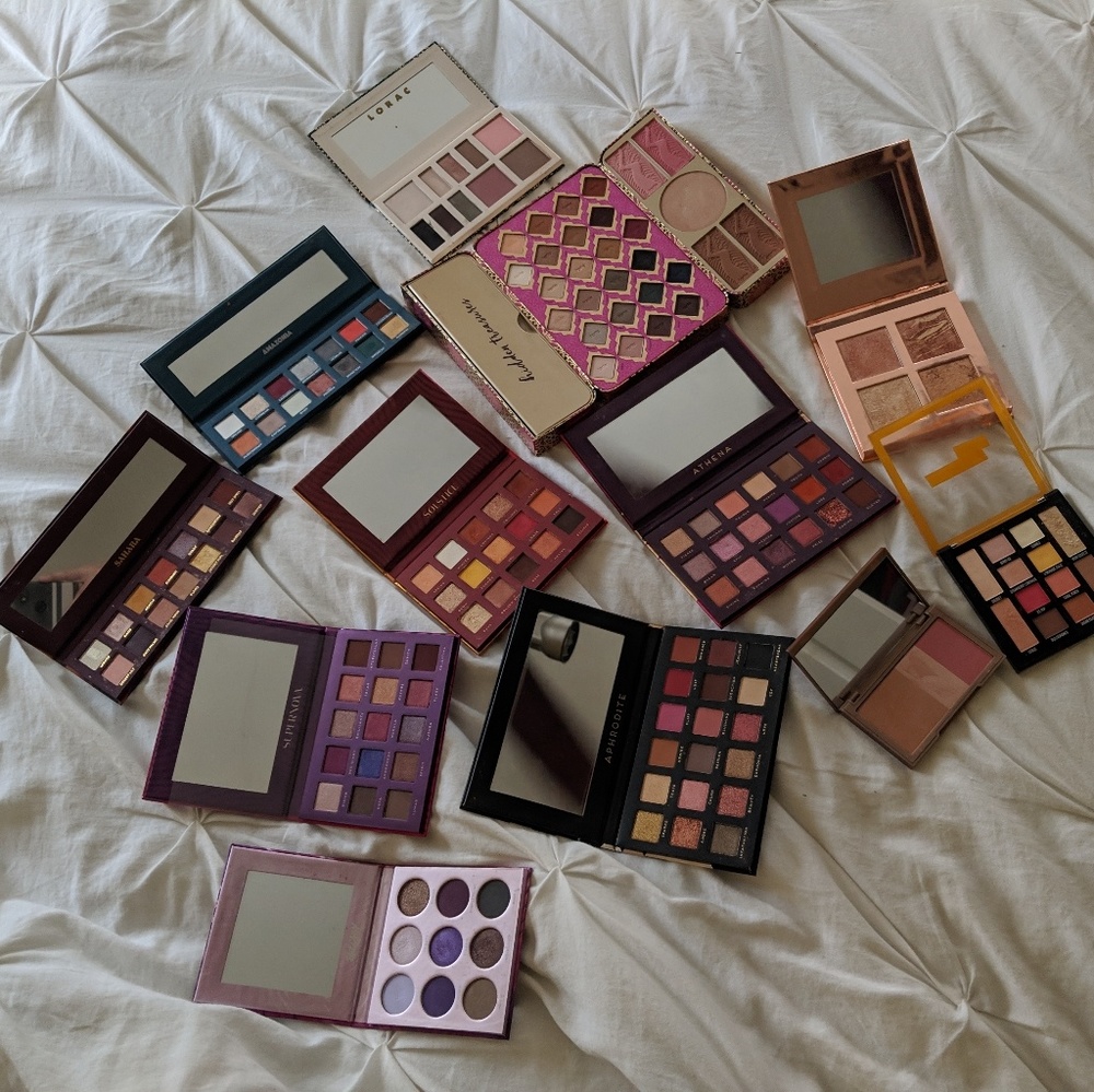 Huge palette bundle!